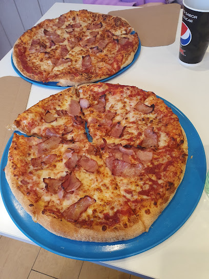 Domino&apos;s Pizza