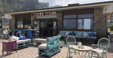 Mola Mola Bar