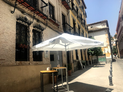 Bar Restaurante La Tarara
