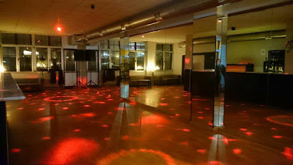 Kalema Social Dance  Sala de baile