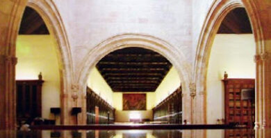 Biblioteca Universitaria de Granada - Hospital Real (Fondo Antiguo)