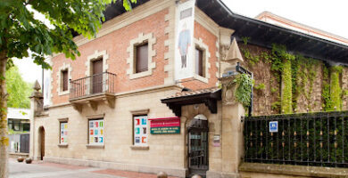 Museo de Armería de Álava  Museo de historia