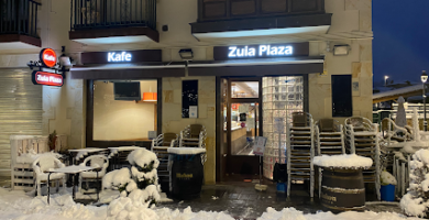Zuia Plaza Kafe