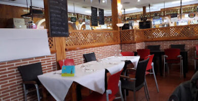 Restaurante-Parrilla Los Arcos
