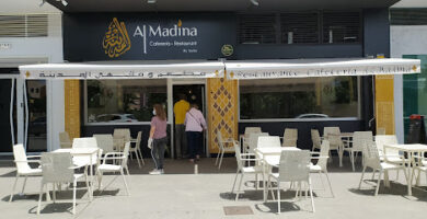 Al Madina Cafetería - Restaurant